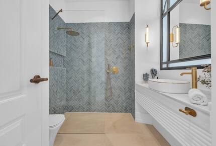 Stylish 3 Bedrooms by La Malagueta Beach - Málaga, Spain