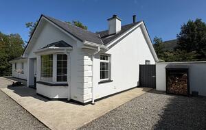 Charming Irish Escape with Private Gardens - Mucksna, Ireland