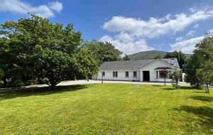 Charming Irish Escape with Private Gardens - Mucksna, Ireland