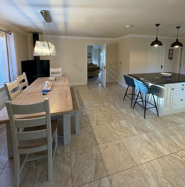 Charming Irish Escape with Private Gardens - Mucksna, Ireland