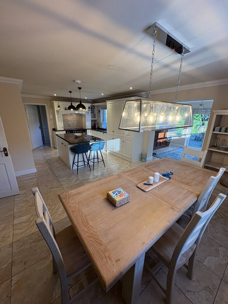 Charming Irish Escape with Private Gardens - Mucksna, Ireland