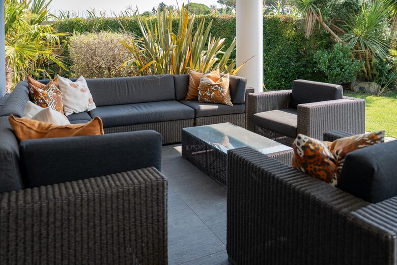 Refined Family Estate Near Ericeira’s Surf & Heritage - Carvoeira, Portugal