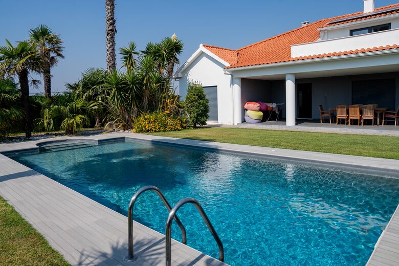 Refined Family Estate Near Ericeira’s Surf & Heritage - Carvoeira, Portugal