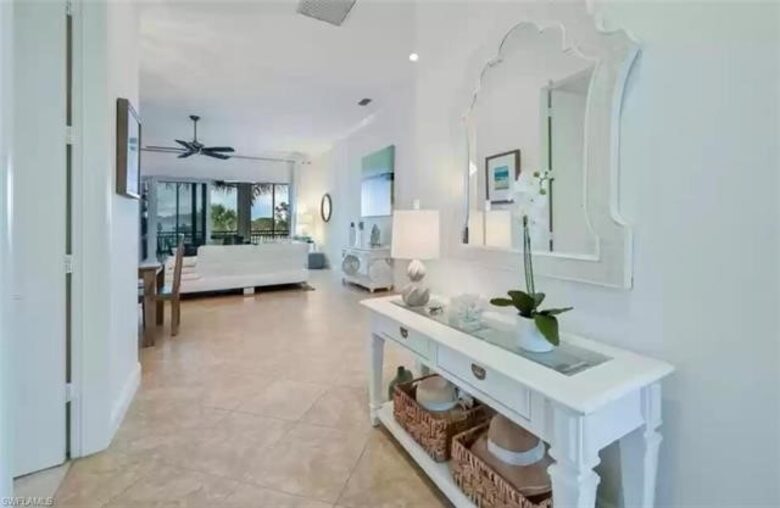 Lagoon View Comfort between Naples and Marco Island - Naples, Florida