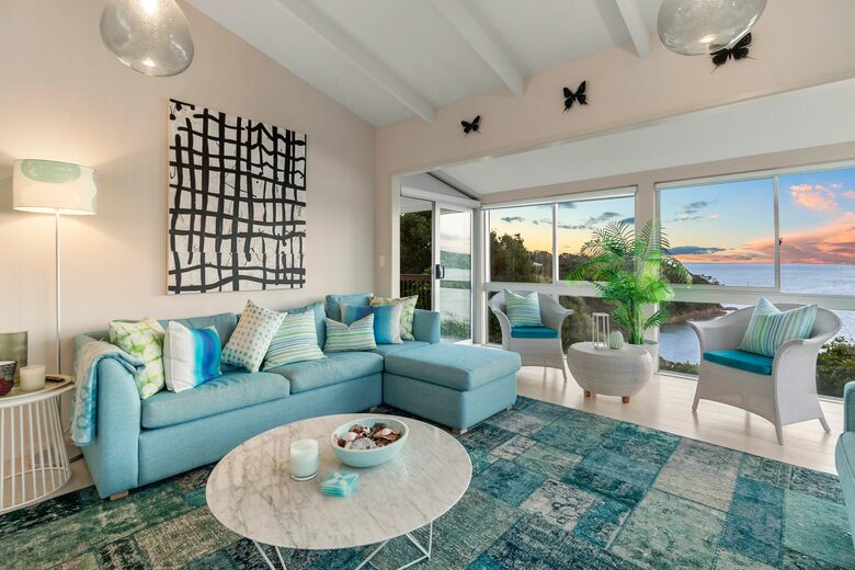 Waterfront Elegance on Waiheke Island - Waiheke Island, New Zealand