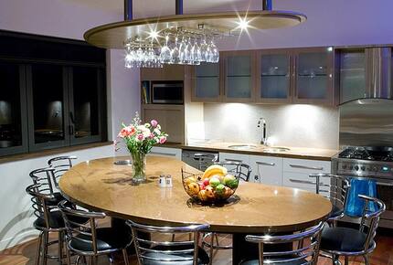 Group Getaway with Firepit & BBQ on Lake Tinaroo - Barrine, Australia