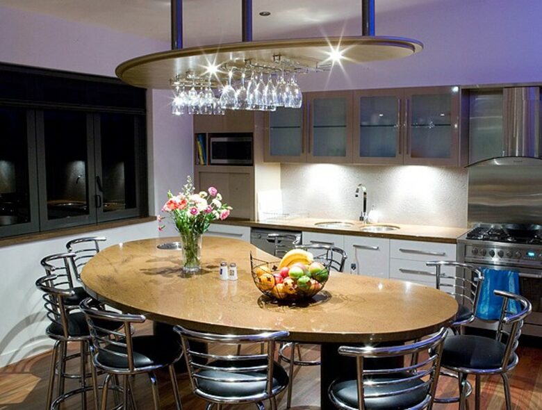 Group Getaway with Firepit & BBQ on Lake Tinaroo - Barrine, Australia