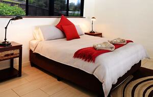 Group Getaway with Firepit & BBQ on Lake Tinaroo - Barrine, Australia