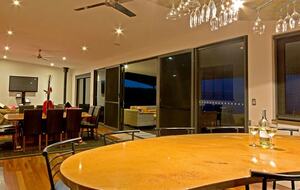 Group Getaway with Firepit & BBQ on Lake Tinaroo - Barrine, Australia