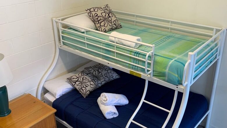 Group Getaway with Firepit & BBQ on Lake Tinaroo - Barrine, Australia