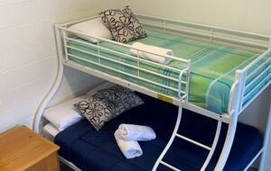 Group Getaway with Firepit & BBQ on Lake Tinaroo - Barrine, Australia