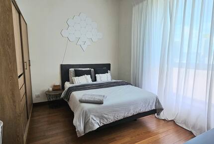 Elegant Wan Chai Residence with Panoramic Views - Wan Chai, Hong Kong