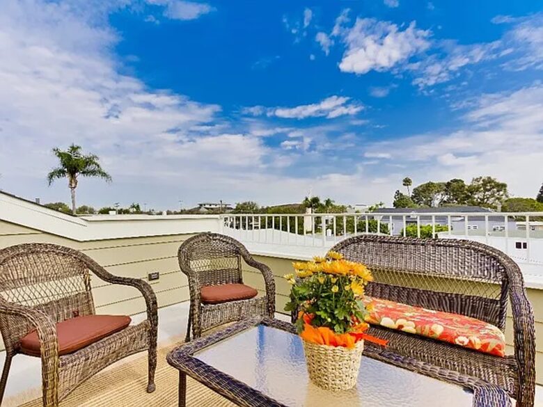 Refined Coronado Townhouse with Skyline Views - Coronado, California