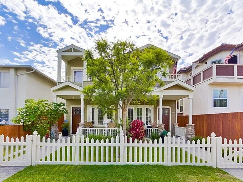 Refined Coronado Townhouse with Skyline Views - Coronado, California