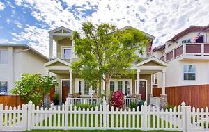 Refined Coronado Townhouse with Skyline Views - Coronado, California