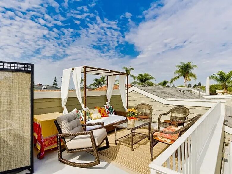 Refined Coronado Townhouse with Skyline Views - Coronado, California