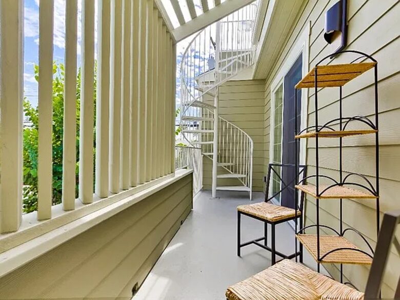 Refined Coronado Townhouse with Skyline Views - Coronado, California