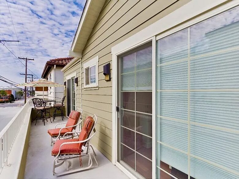 Refined Coronado Townhouse with Skyline Views - Coronado, California
