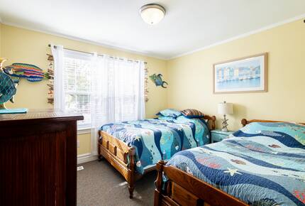 Charming Blue Waterfront Haven - Harsens Island, Michigan