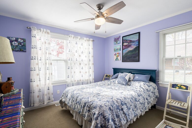 Charming Blue Waterfront Haven - Harsens Island, Michigan