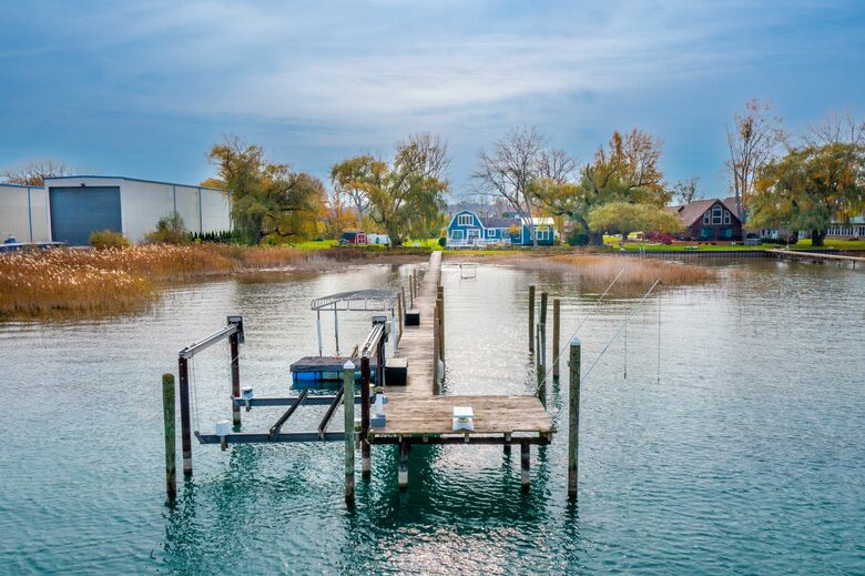 Charming Blue Waterfront Haven - Harsens Island, Michigan