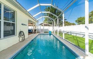 Chic Naples Retreat with Heated Pool - Naples, Florida