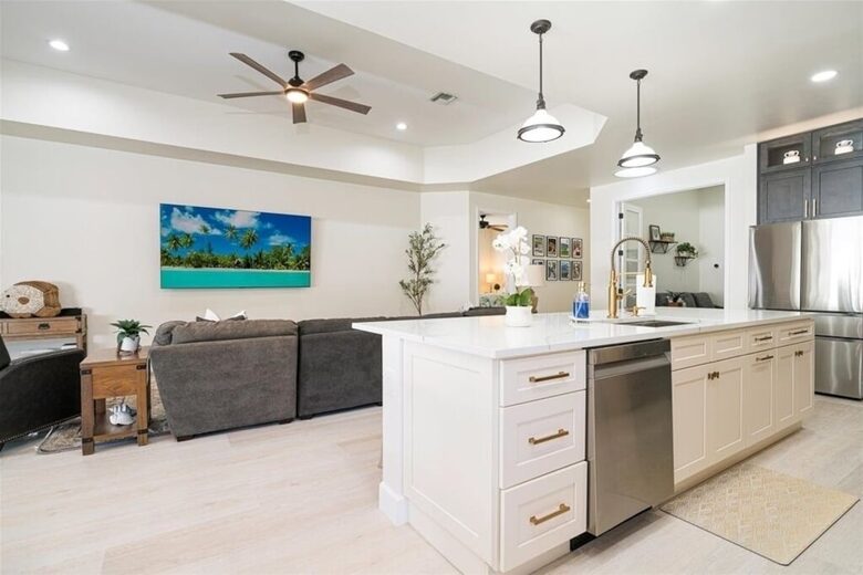 Chic Naples Retreat with Heated Pool - Naples, Florida