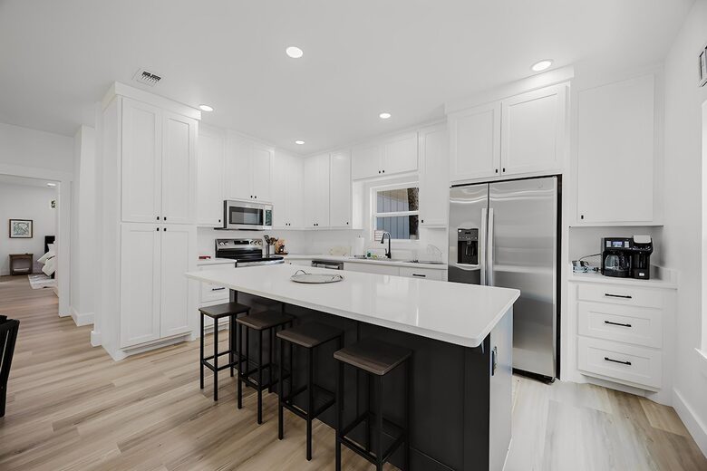 Charming Lake Texoma Retreat - Kingston, Oklahoma