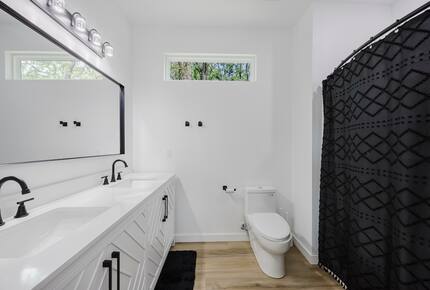 Charming Lake Texoma Retreat - Kingston, Oklahoma