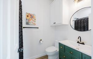 Charming Lake Texoma Retreat - Kingston, Oklahoma