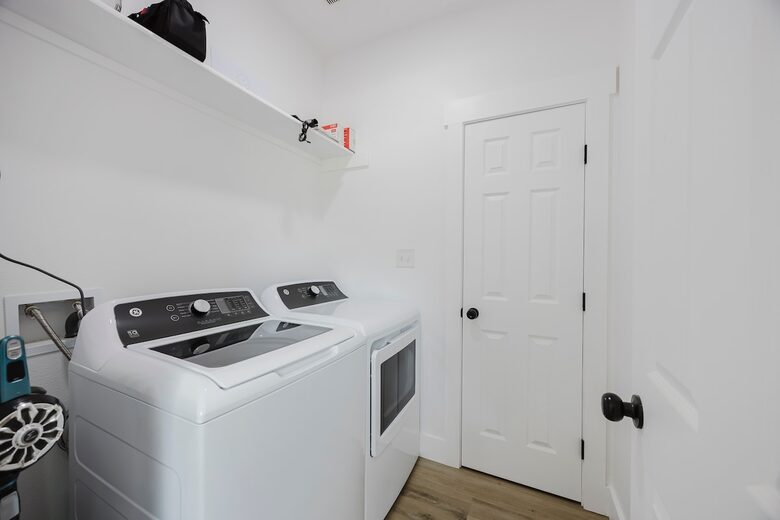 Charming Lake Texoma Retreat - Kingston, Oklahoma