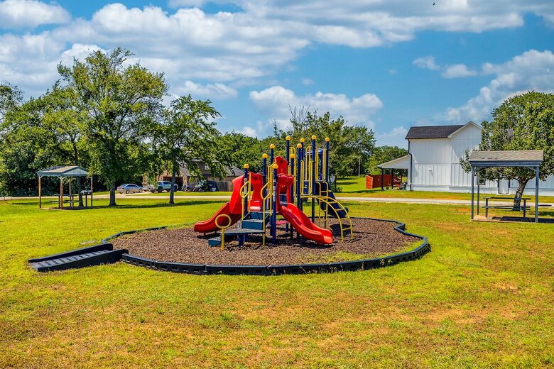 Charming Lake Texoma Retreat - Kingston, Oklahoma