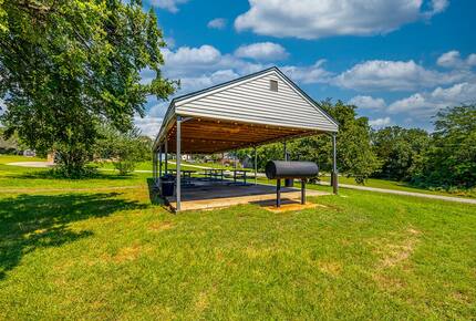 Charming Lake Texoma Retreat - Kingston, Oklahoma