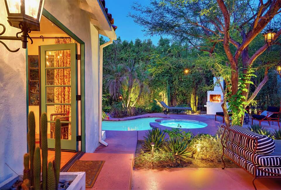 A Charming 1930s Spanish Hideaway near downtown Palm Springs - Palm Springs, California