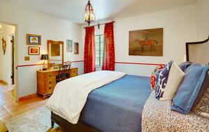 A Charming 1930s Spanish Hideaway near downtown Palm Springs - Palm Springs, California