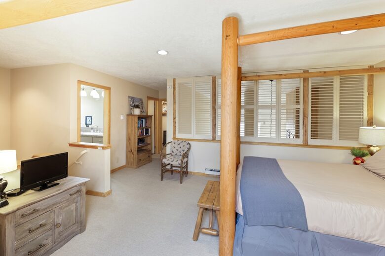 Charming Keystone Mountain Retreat - Keystone, Colorado