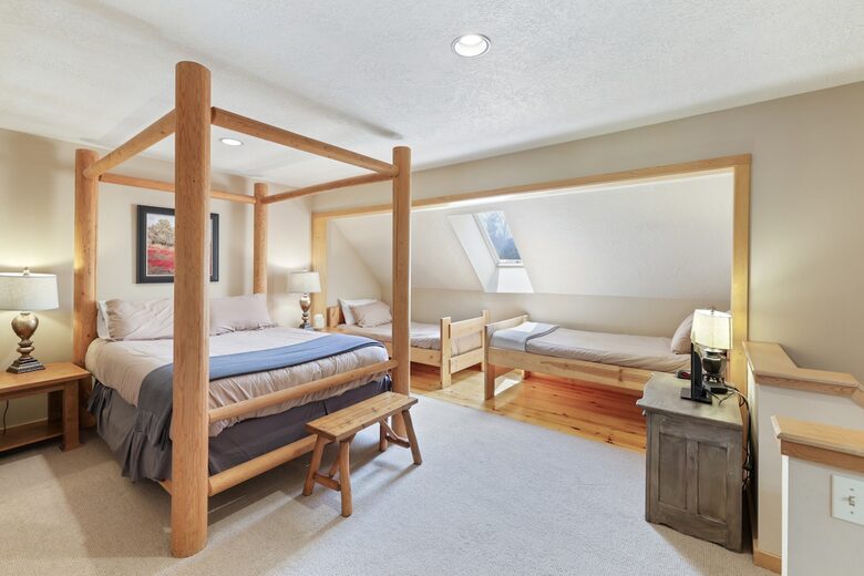 Charming Keystone Mountain Retreat - Keystone, Colorado