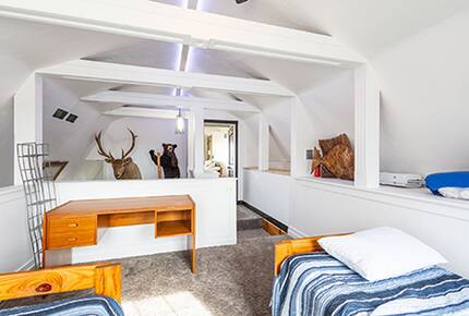 Charming Blue Waterfront Haven - Harsens Island, Michigan