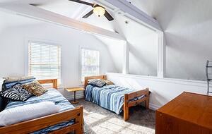 Charming Blue Waterfront Haven - Harsens Island, Michigan