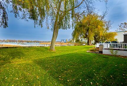 Charming Blue Waterfront Haven - Harsens Island, Michigan