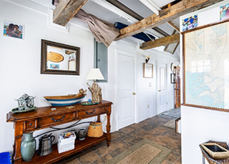 Charming Blue Waterfront Haven - Harsens Island, Michigan