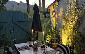 A Charming 1930s Spanish Hideaway near downtown Palm Springs - Palm Springs, California