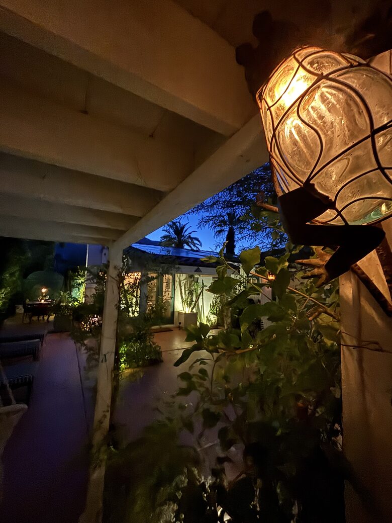 A Charming 1930s Spanish Hideaway near downtown Palm Springs - Palm Springs, California