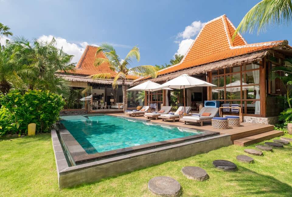 Authentic Balinese Villa with Saltwater Pool & Yoga Pavilion - Canggu, Indonesia
