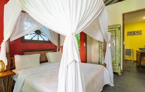Authentic Balinese Villa with Saltwater Pool & Yoga Pavilion - Canggu, Indonesia