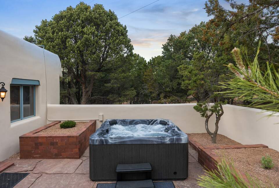 Expansive Southwestern Escape on 17 Private Acres - Santa Fe, New Mexico