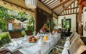 Authentic Balinese Villa with Saltwater Pool & Yoga Pavilion - Canggu, Indonesia