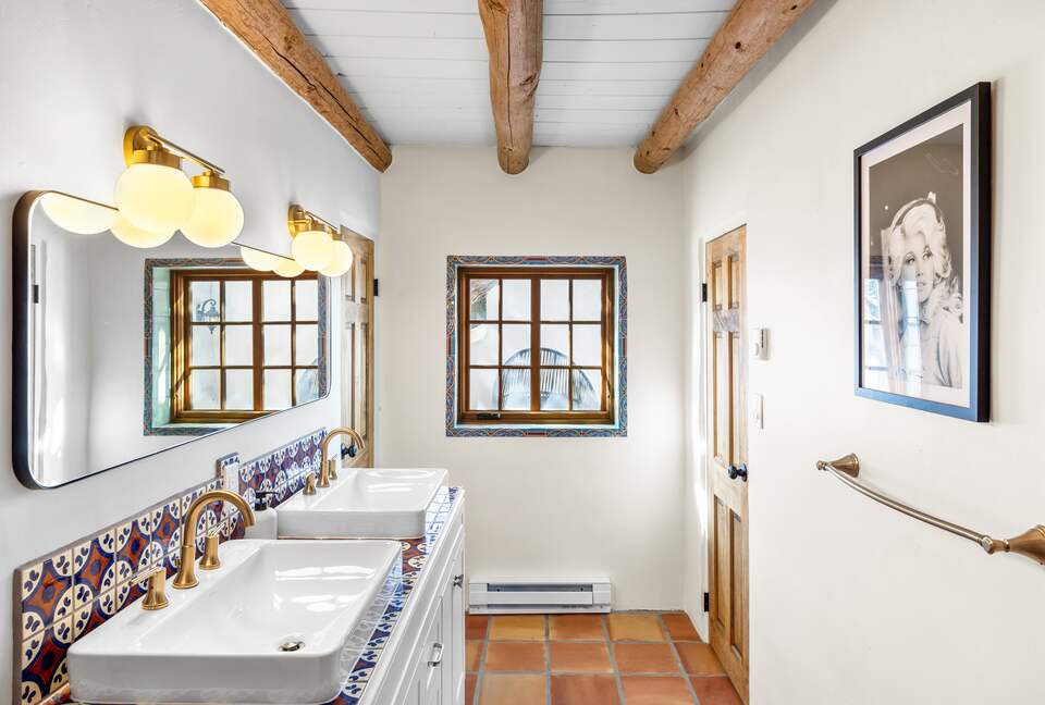 Expansive Southwestern Escape on 17 Private Acres - Santa Fe, New Mexico