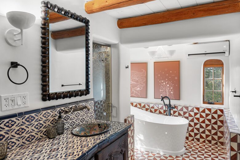 Expansive Southwestern Escape on 17 Private Acres - Santa Fe, New Mexico