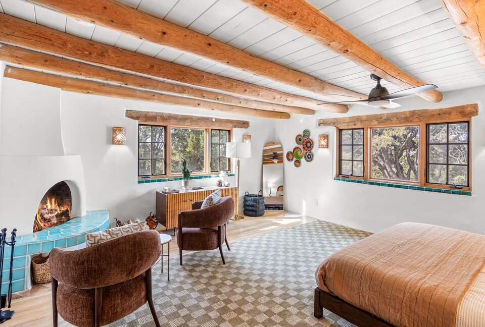 Expansive Southwestern Escape on 17 Private Acres - Santa Fe, New Mexico